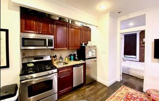 1 bed, 1 bath, $2,700, Unit 3H