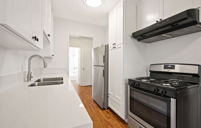 1449 Princeton St in Santa Monica