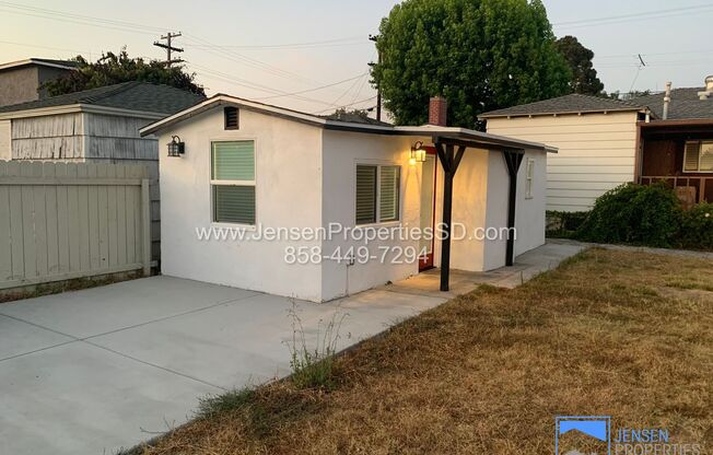 Modern Studio W/ patio