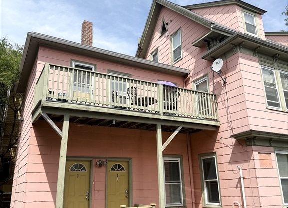 8 Orchard St