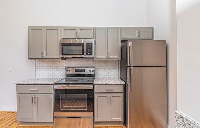 1 bed, 1 bath, 605 sqft, $1,575, Unit Unit 202