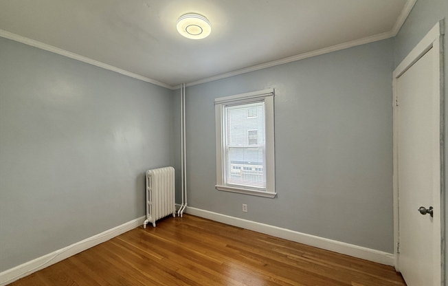 87 GLENDOWER RD