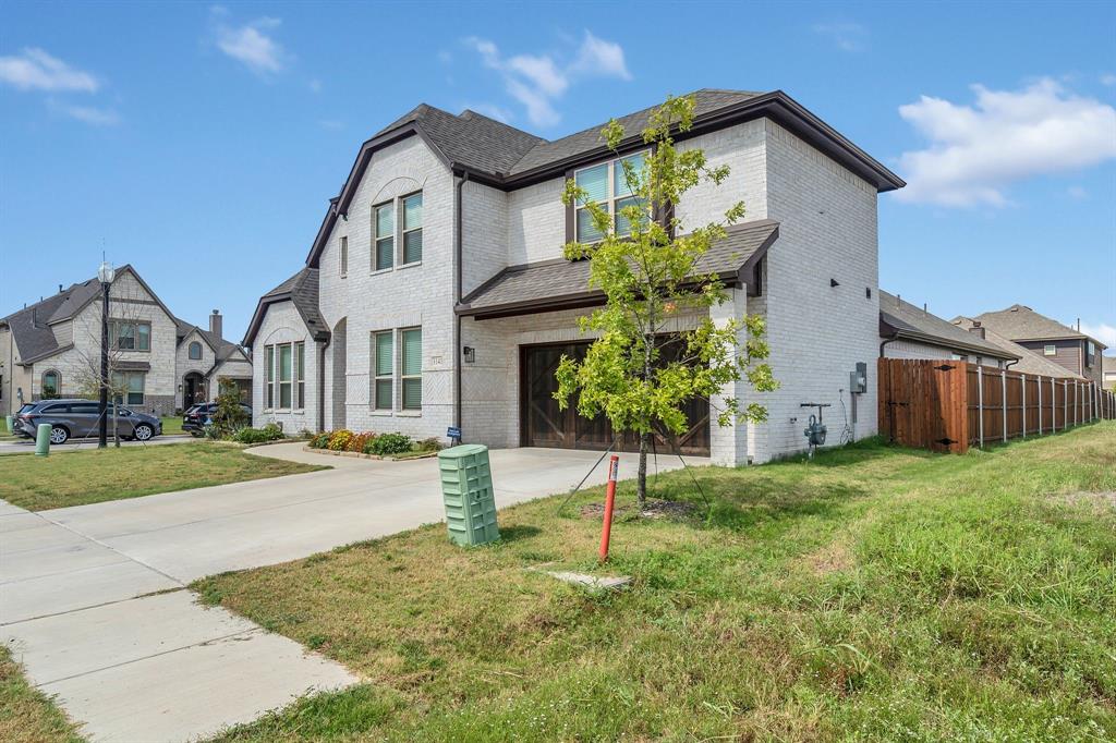 3141 GOLDEN SUNSET CT