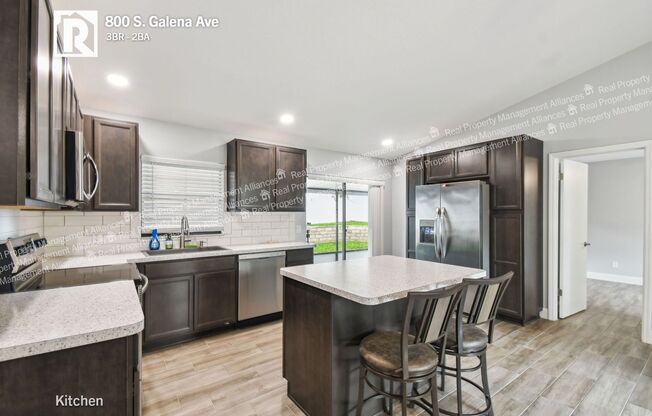 800 S GALENA AVE
