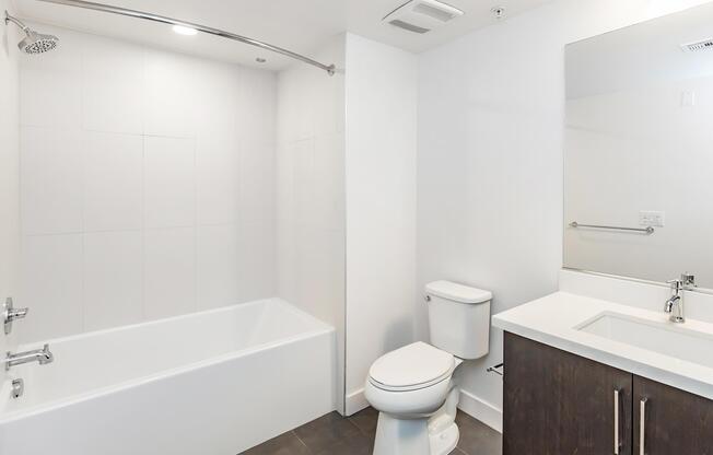 2 beds, 2 baths, 1,139 sqft, $4,216