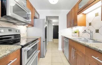 2 beds, 2 baths, $2,850, Unit #402