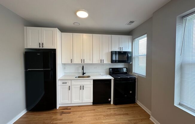 1 bed, 1 bath, $1,625, Unit 307