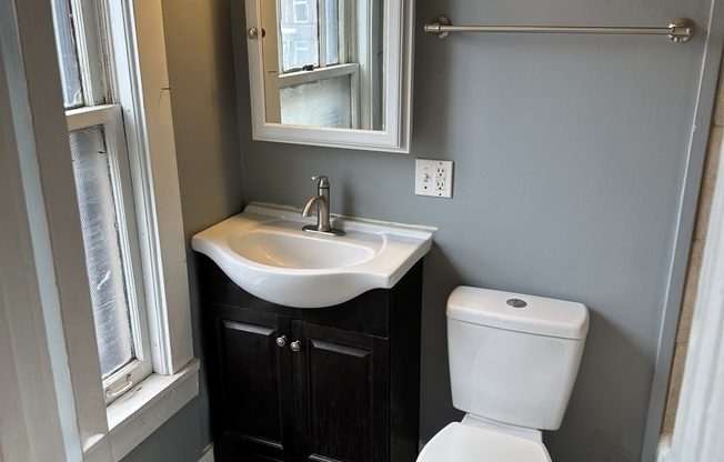 280 Douglas Ave Apt 8