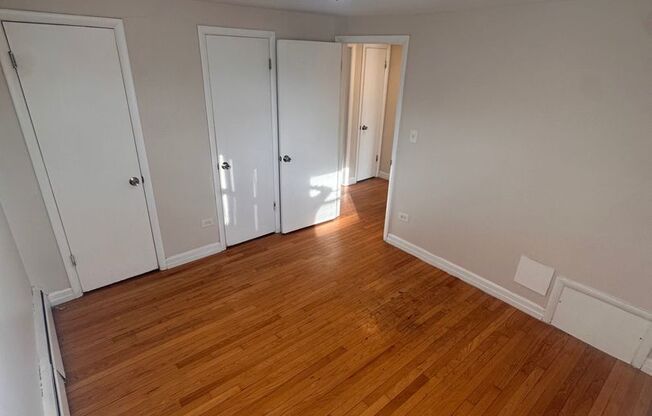 8916 S Justine St LLC