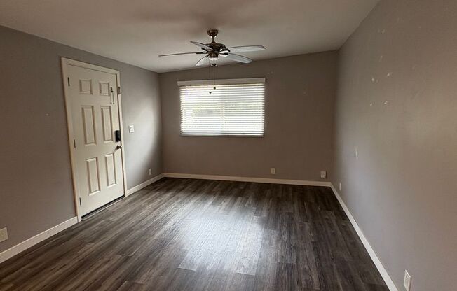 4477 Hilltop