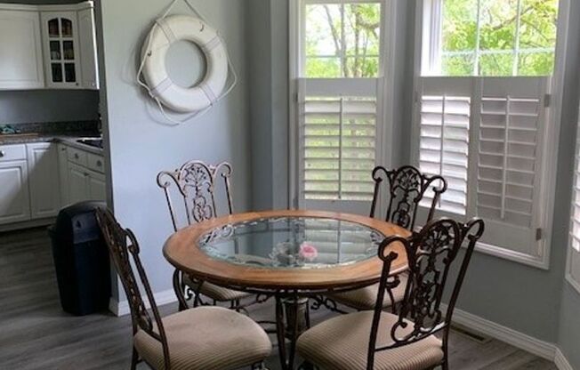 Furnished 4 Bedroom 3 Bath House in Kimberling City, MO with 2 car garage-Seasonal Lake View