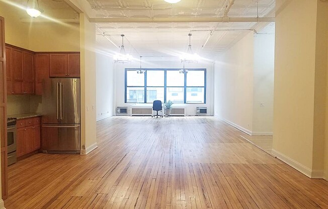 303 PARK AVE S