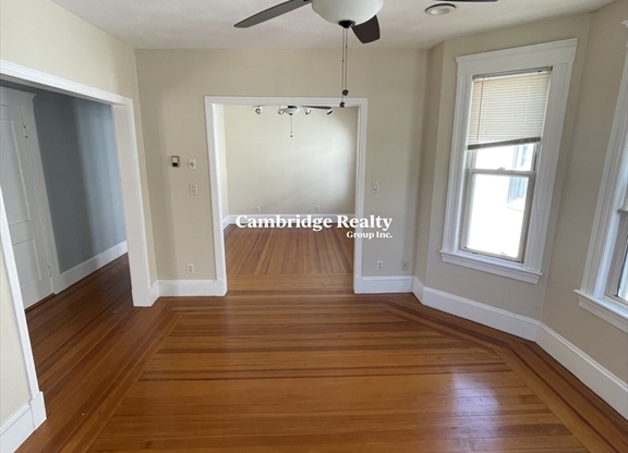 2 beds, 1 bath, 1,050 sqft, $2,900, Unit 3