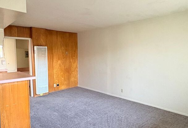 5931 Cloverly Apts
