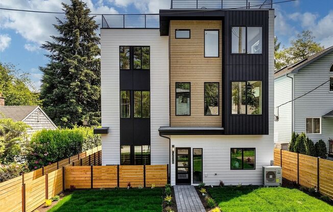 Magnolia Townhome