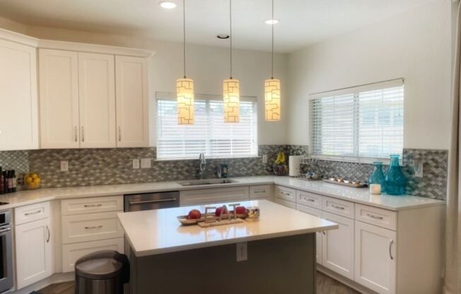 172 Springtree Hollow