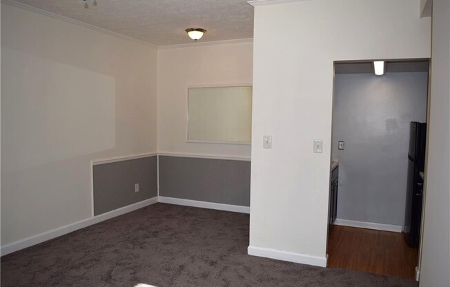 306 PACIFIC DR