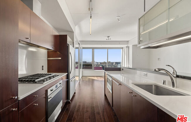 1 bed, 1.5 baths, 1,120 sqft, $4,000, Unit 1103