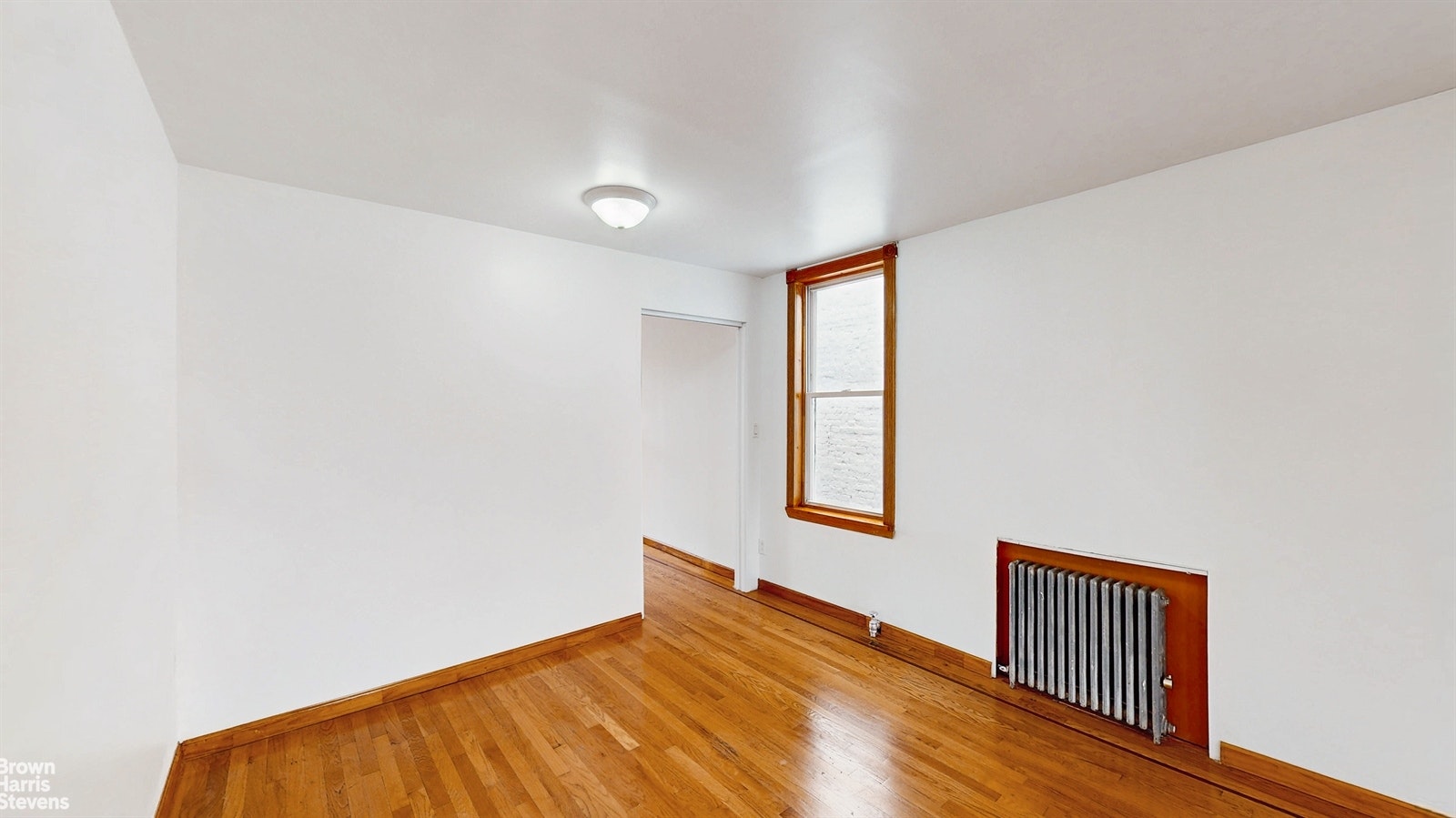 181 32 ST
