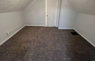 4 beds, 1 bath, $2,040