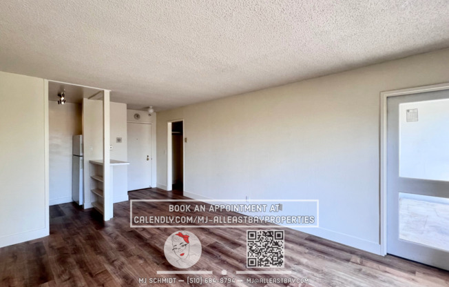 Beautiful sunny top floor condo, includes Water/Garbage/Parking and more!