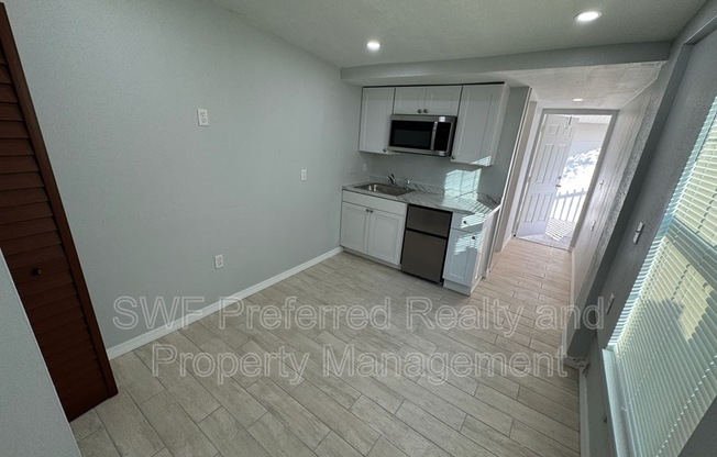 911 NORTHWEST 62 AVE