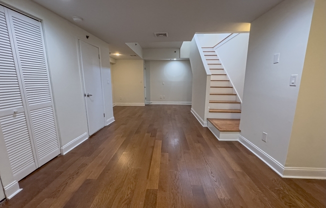 400 N ST C