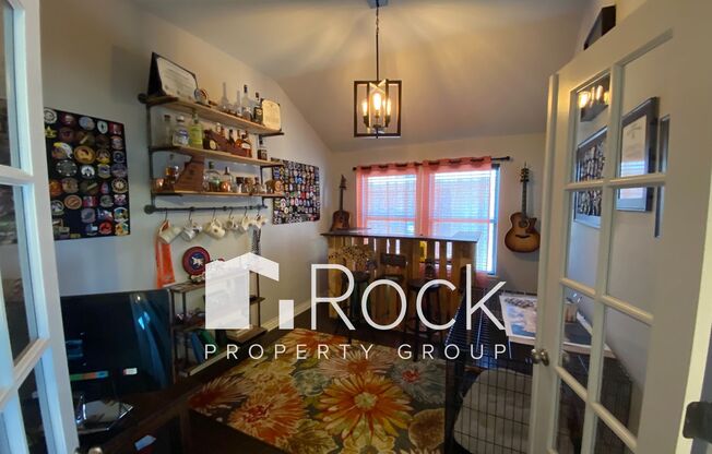 4 beds, 2 baths, $1,900