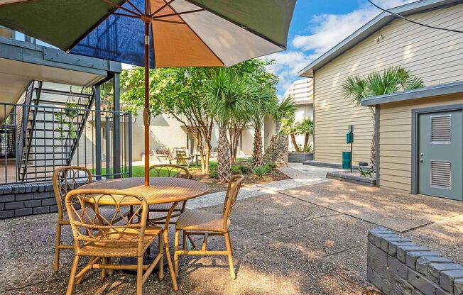 1 bed, 1 bath, 596 sqft, $1,299, Unit WIL-139