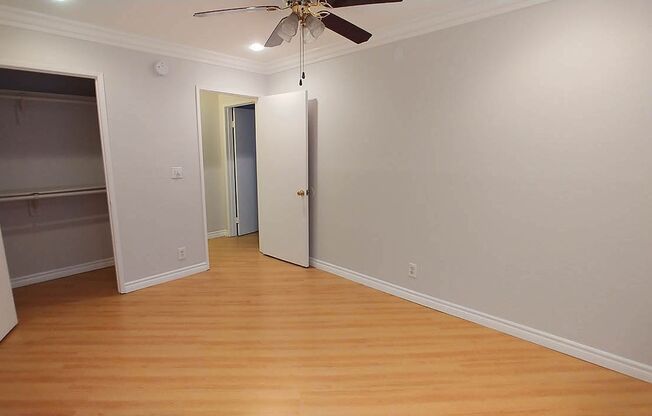 2 beds, 2 baths, 940 sqft, $2,950, Unit 515