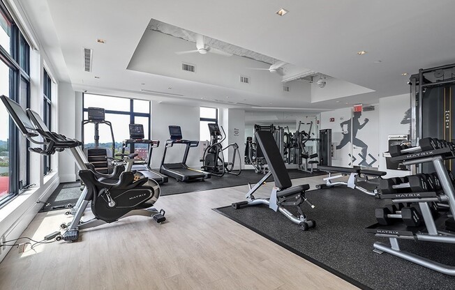 1 bed, 1 bath, 675 sqft, $3,400, Unit 513