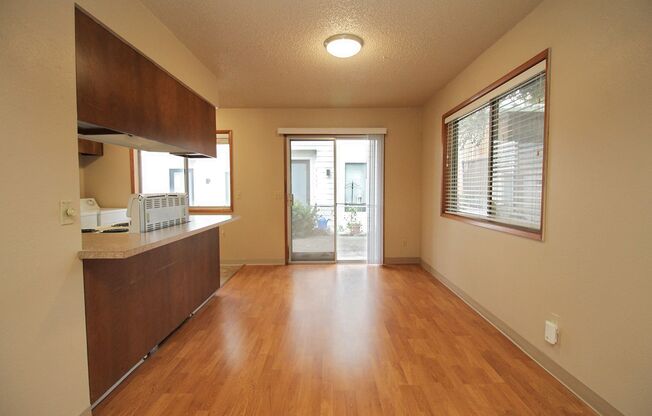 2 beds, 1 bath, $1,795