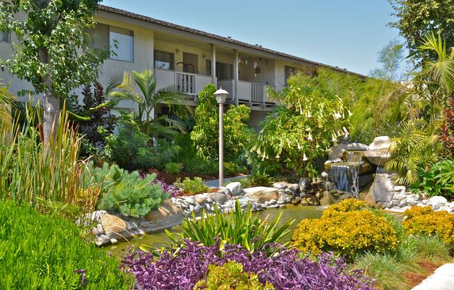 2 beds, 2 baths, 1,000 sqft, $2,695, Unit 6W