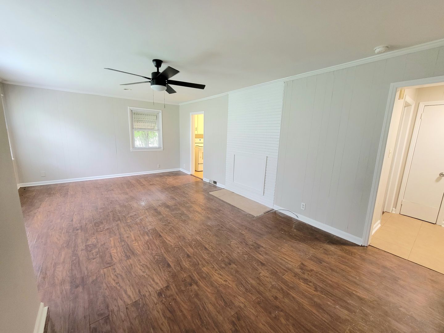 Charming 3 Bedroom Home Just Outside Uptown!