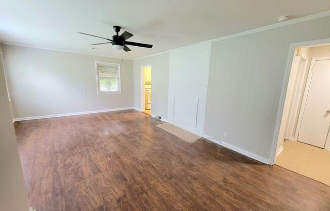 Charming 3 Bedroom Home Just Outside Uptown!