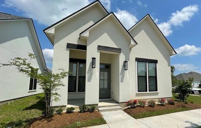 3 Bedroom With a Bonus Room In Central School District!