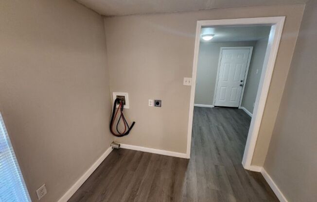Welcome home to 4511 Atkins, for rent *Move in Special - $0 Deposit option* - Please read the full description*