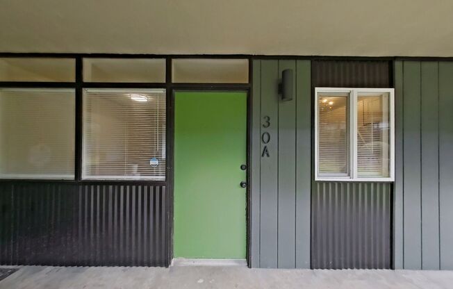 3 beds, 1 bath, 755 sqft, $2,347, Unit 30A