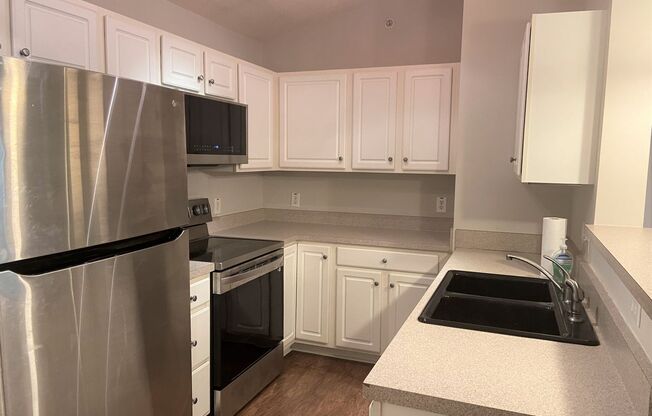 2 beds, 2 baths, $1,375