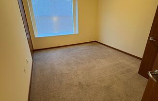 1 bed, 1 bath, $1,475, Unit 129
