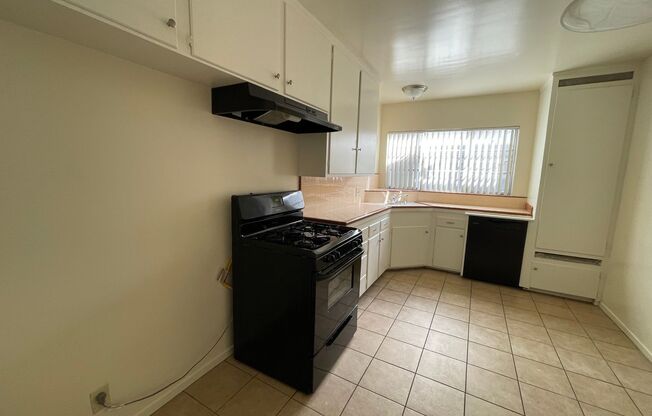 1 bed, 1 bath, 624 sqft, $1,995, Unit 117