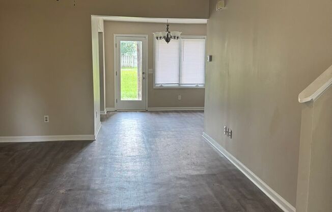 3 Woodrum Place