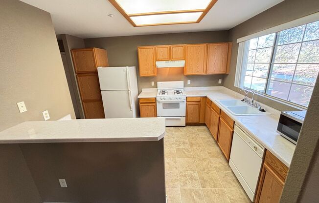 Beautiful 2Bed/2Bath Condo located in the a gated community in the MacDonald Ranch area of Henderson
