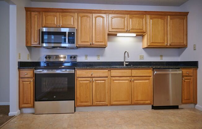 2 beds, 2 baths, 1,556 sqft, $2,275, Unit 7226