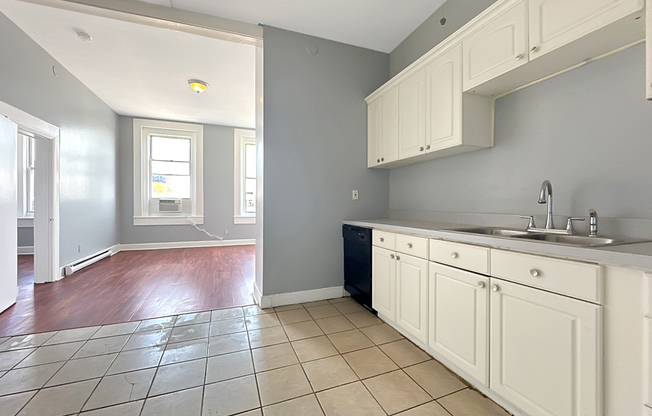1812 MCCULLOH ST