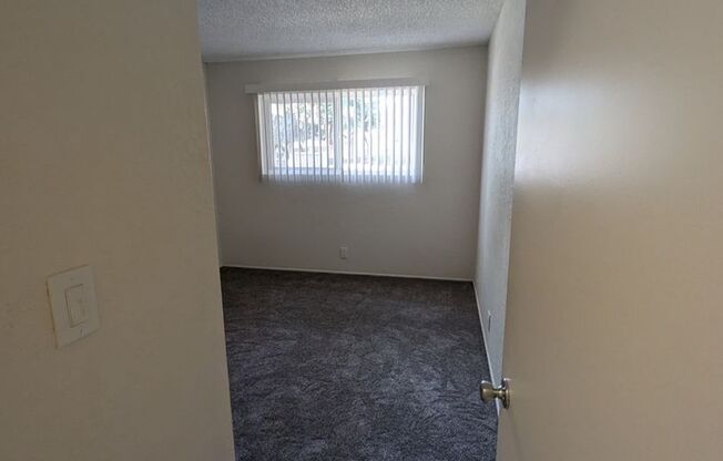 2 beds, 1 bath, 800 sqft, $1,995, Unit 1