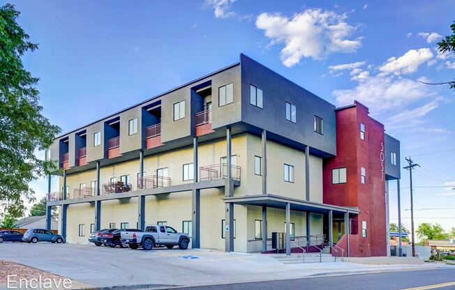 3057 W Kentucky Ave