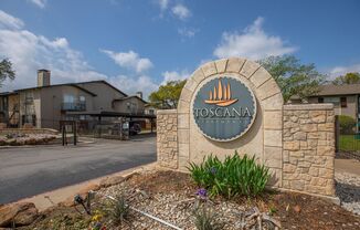 Toscana Apartments