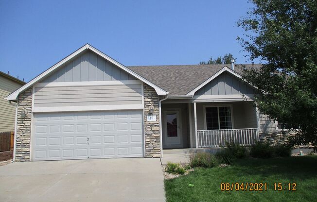 Beautiful 5 bed, 3 bath, ranch style home for rent in Severance!!