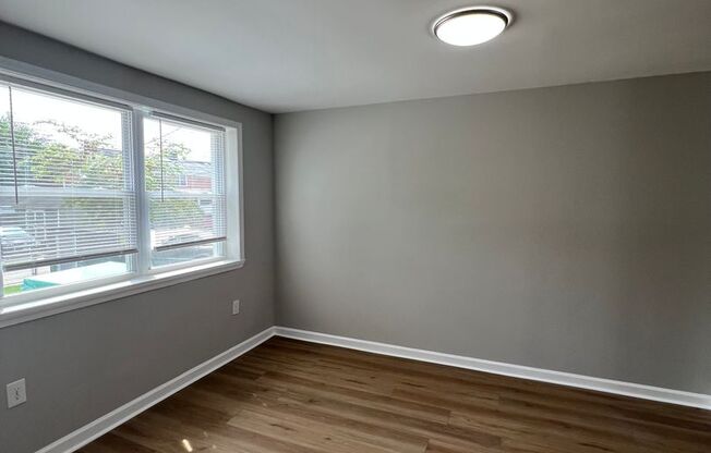 Gorgeous 3 Bedroom Home in Dundalk